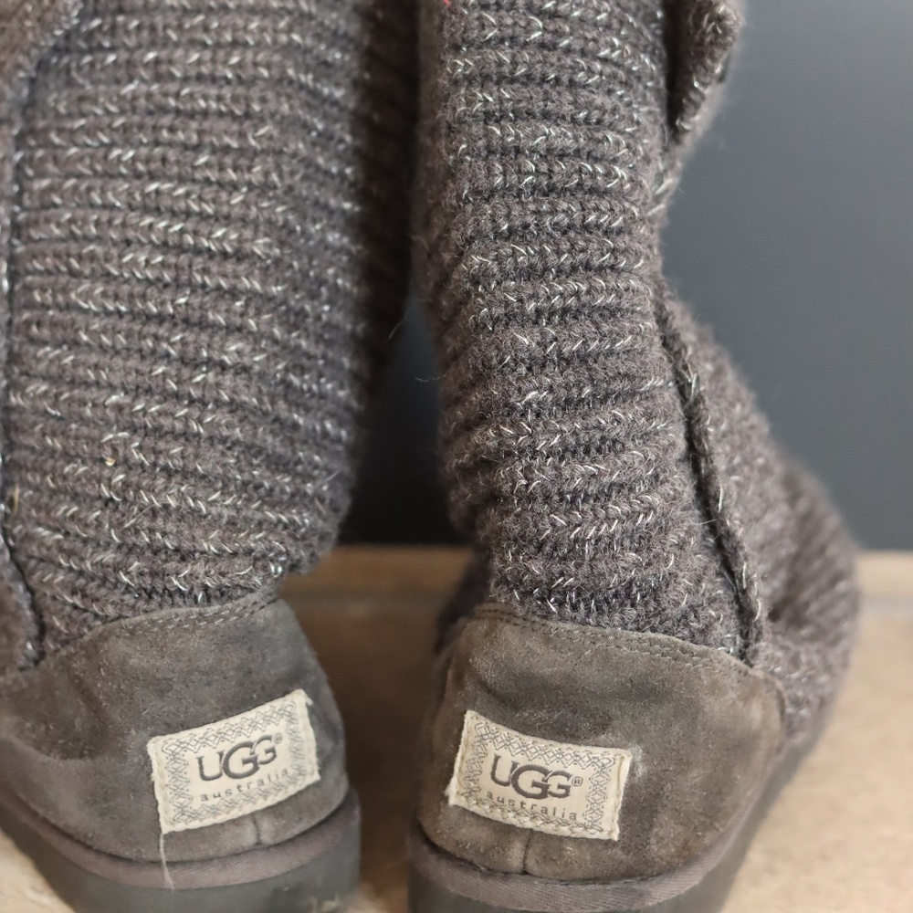 Tall UUG sweater Boots